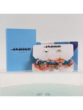 Indigo Authority Beaded Bracelet & Gold-Tone Stud Earrings Gift Set NIB